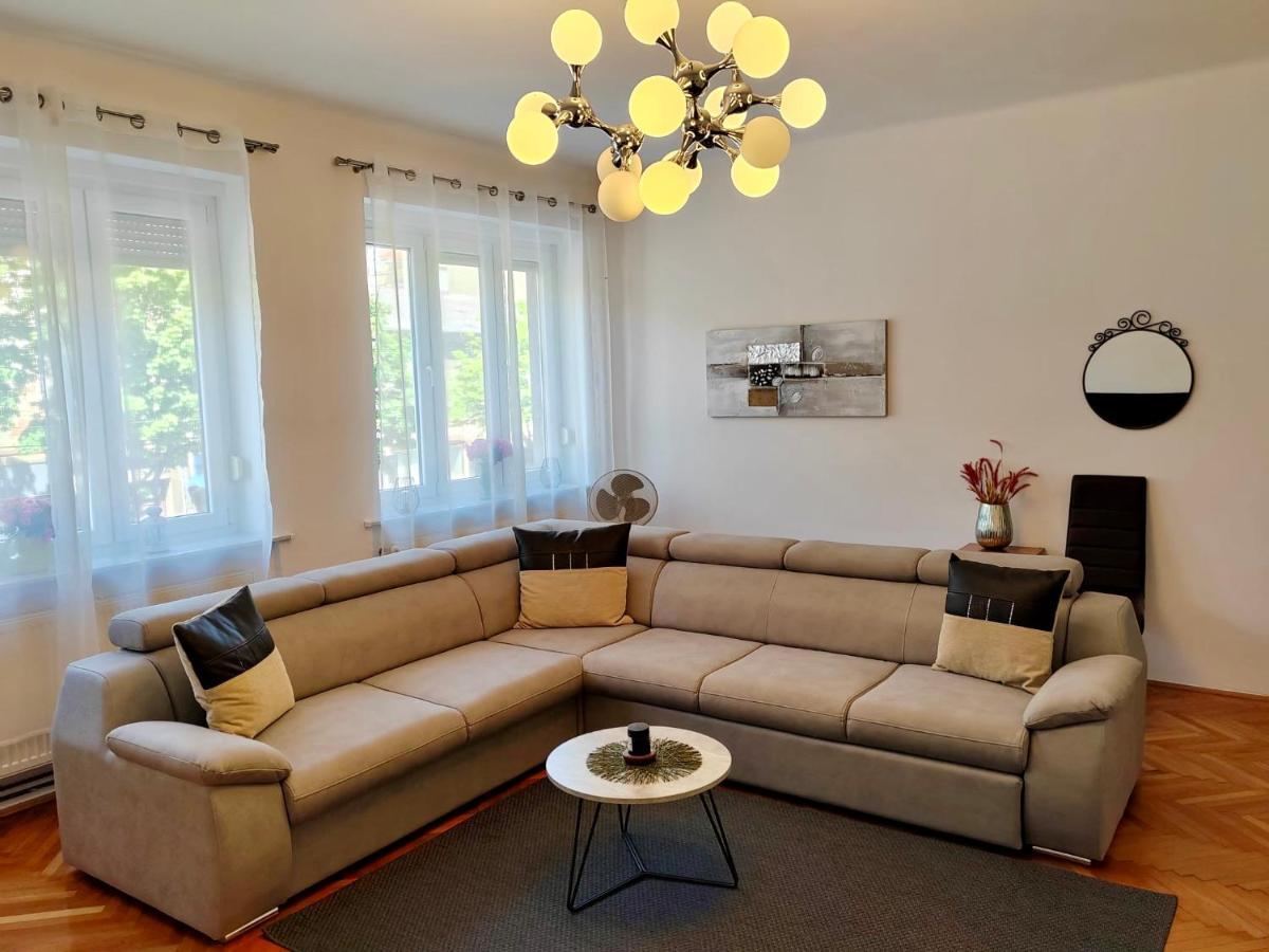 Apartmán Modern&Rustic Apartman Záhřeb Exteriér fotografie